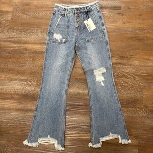 Evidnt Los Angeles Saint-Denis Flare Jeans